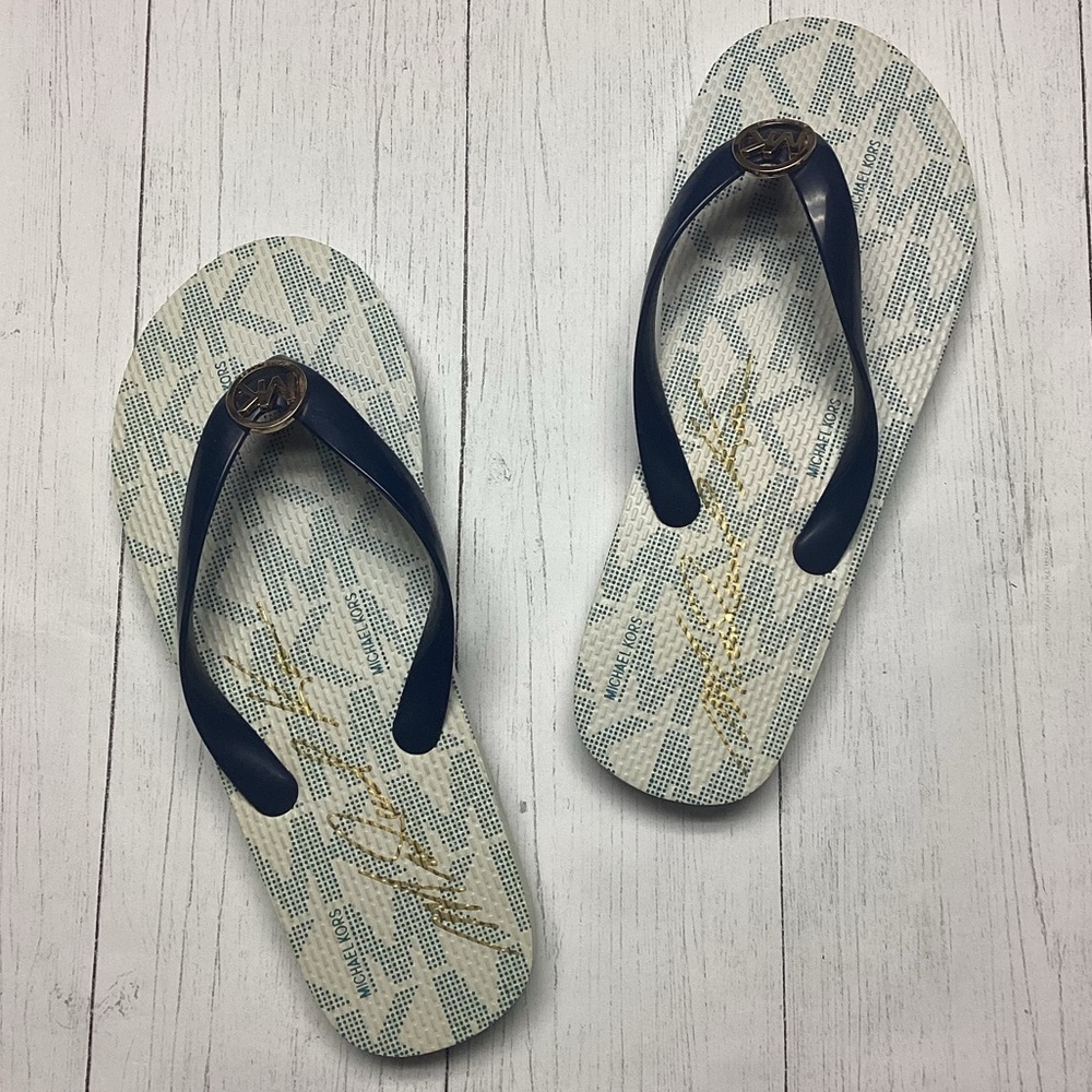 Michael Kors Navy And White Flip Flops Sandals Size 8